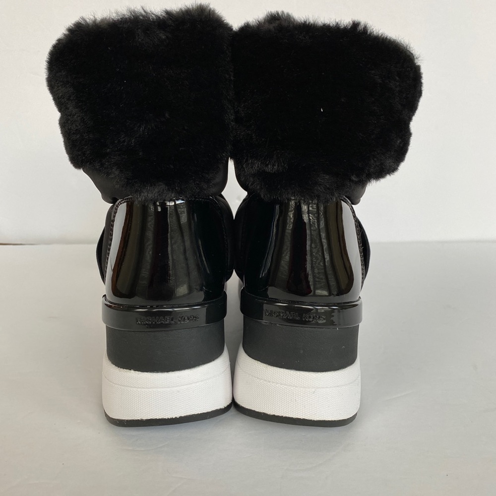 MICHAEL KORS SHAY NYLON WARMTH BLACK BOOT SIZE: 7.5 - Picture 8 of 8